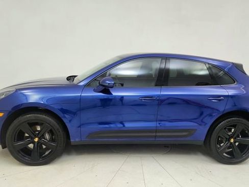 Used 2024 Porsche Macan image 10