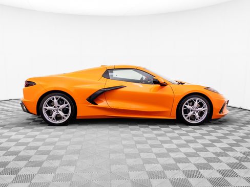 Used 2023 Chevrolet Corvette Stingray Preferred Conv w/ 2LT RWD image 6