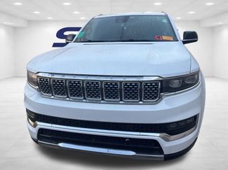 Used 2023 Jeep Grand Wagoneer Series II video 2