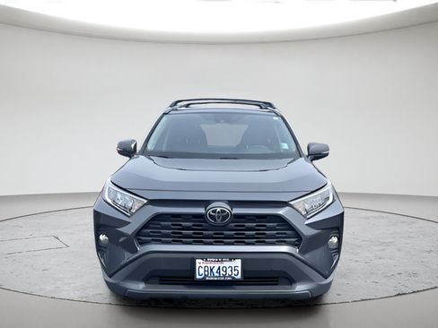 Used 2019 Toyota RAV4 XLE Premium w/ All Weather Liner Package AWD/4WD image 11
