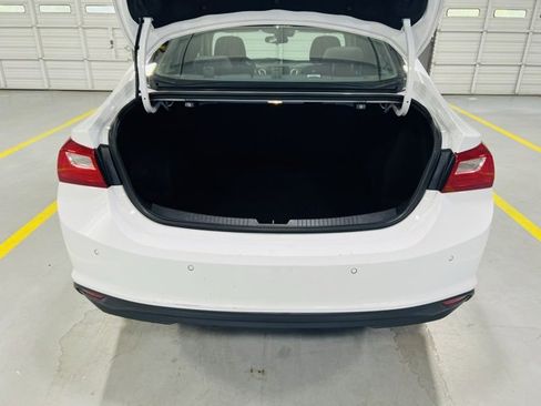 Used 2024 Chevrolet Malibu LT image 9