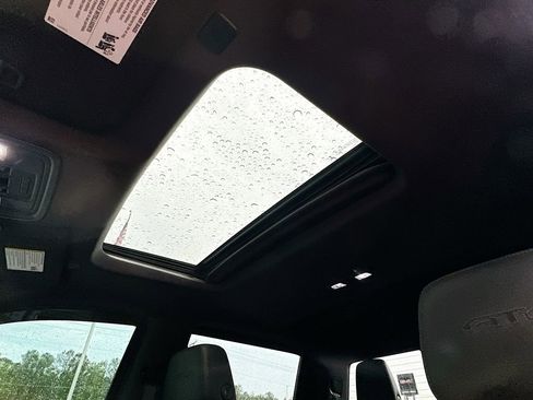 Used 2019 GMC Sierra 1500 AT4 w/ AT4 Premium Package AWD/4WD image 11