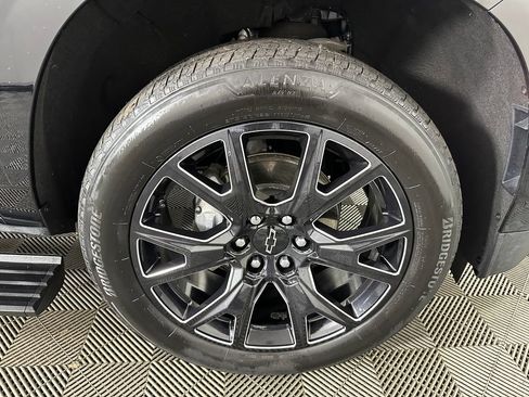 Used 2026 Chevrolet Tahoe High Country AWD/4WD image 39