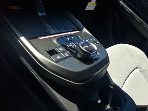 New 2026 Subaru Uncharted AWD image 10