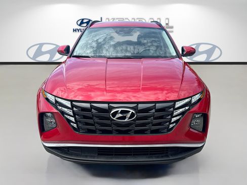 Used 2023 Hyundai Tucson SEL FWD image 2
