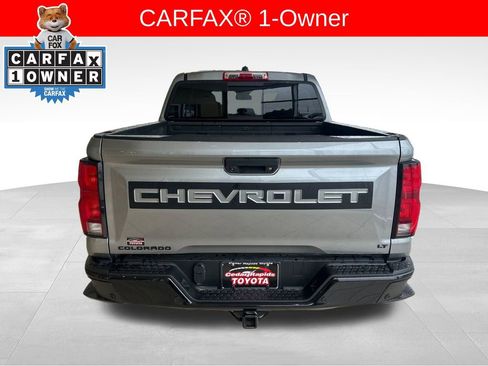 Used 2023 Chevrolet Colorado Z71 w/ Z71 Convenience Package 2 AWD/4WD image 4