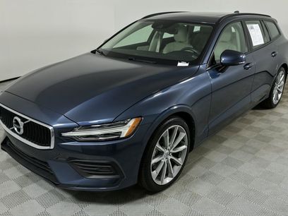 Used 2020 Volvo V60 T5 Momentum w/ Protection Package Premier
