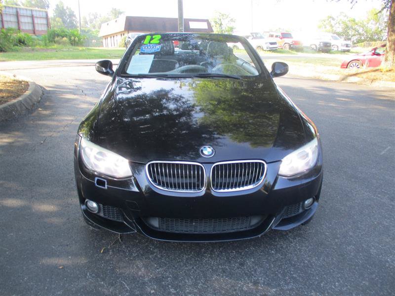 Used 2012 BMW 335i Convertible RWD image 2