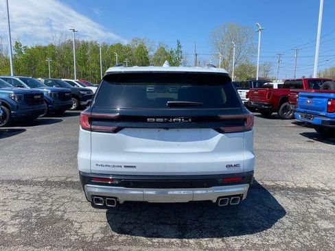 New 2026 GMC Acadia Denali w/ Super Cruise Package AWD/4WD image 4