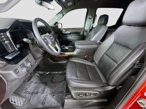 Used 2025 GMC Sierra 1500 Elevation w/ Elevation Premium Package AWD/4WD image 22