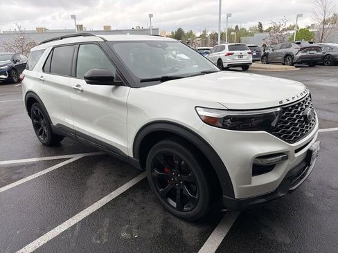 Used 2021 Ford Explorer ST w/ Equipment Group 401A image 2