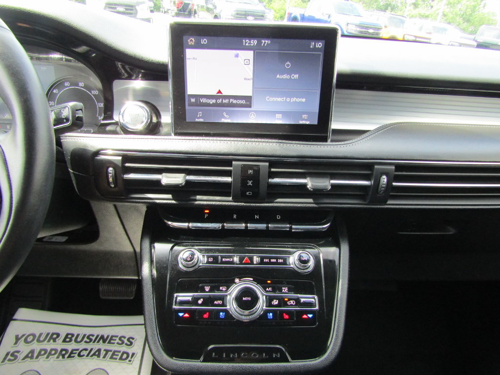 Used 2022 Lincoln Corsair AWD w/ Equipment Group 101A image 16