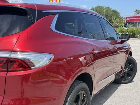 Used 2024 Buick Enclave Essence w/ Sport Touring Edition image 8