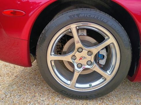 Used 2002 Chevrolet Corvette Convertible w/ Preferred Equipment Group2 RWD image 95