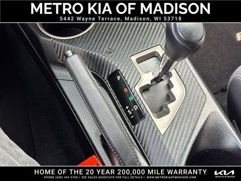 Used 2015 Toyota RAV4 XLE AWD/4WD image 26