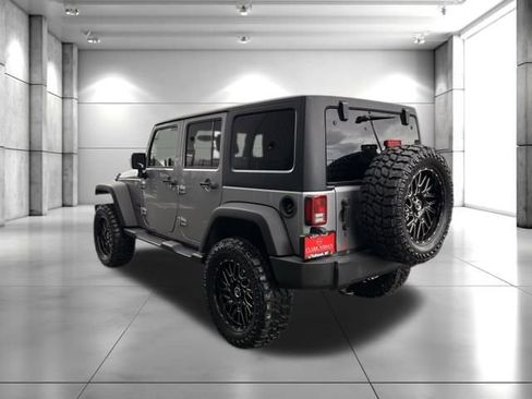 Used 2018 Jeep Wrangler Unlimited Sport S image 5