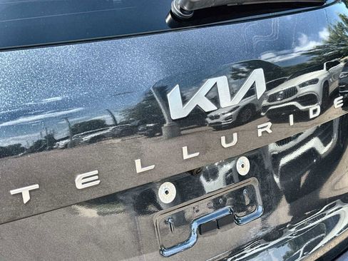 Used 2024 Kia Telluride SX Prestige AWD/4WD image 15