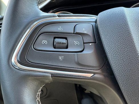 Used 2023 Buick Encore GX Select image 16