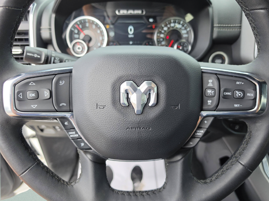 Used 2025 RAM 1500 Laramie AWD/4WD image 45