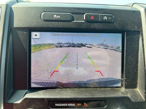 Used 2019 Ford F150 XLT w/ Equipment Group 302A Luxury AWD/4WD image 26