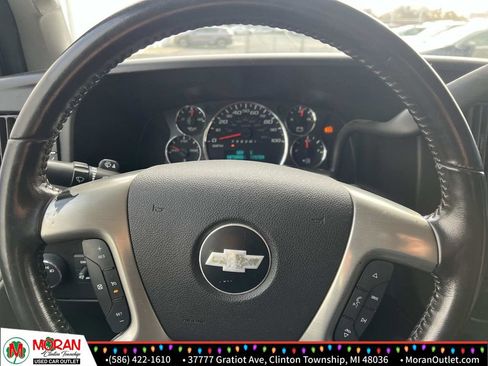Used 2017 Chevrolet Express 3500 LT w/ LT Preferred Equipment Group image 18