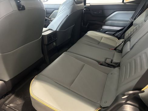 New 2025 Toyota 4Runner Trailhunter image 9