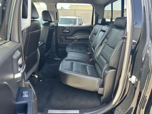 Used 2017 GMC Sierra 2500 Denali w/ Duramax Plus Package AWD/4WD image 22