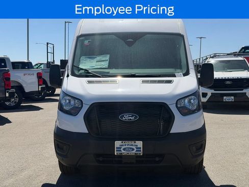 New 2026 Ford Transit 250 148 Medium Roof w/ Load Area Protection Package RWD image 2
