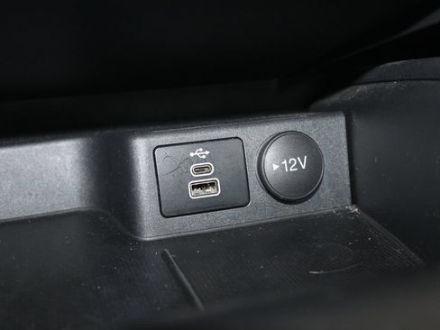 Used 2025 Ford Escape Active AWD/4WD image 40