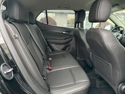 Used 2024 Buick Encore GX Sport Touring AWD/4WD image 12