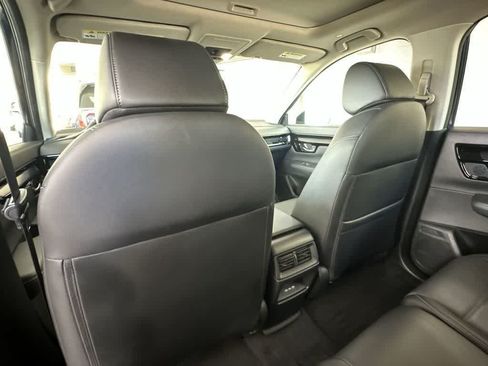 Used 2025 Honda CR-V EX-L image 23