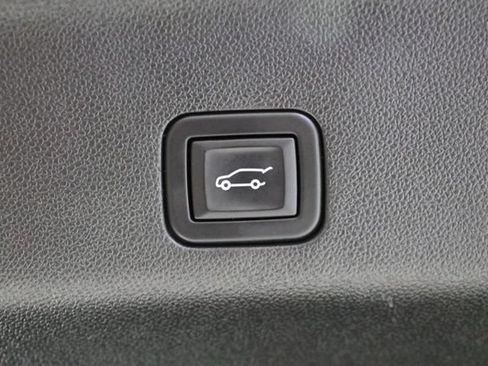 Used 2024 Cadillac Escalade ESV Sport AWD/4WD image 37
