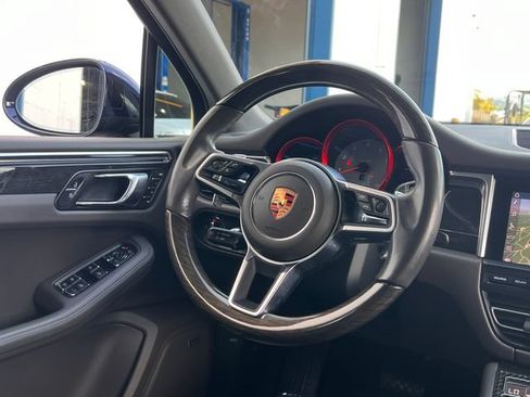 Used 2020 Porsche Macan S AWD/4WD image 18