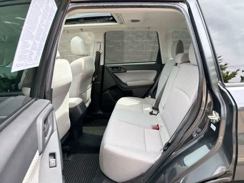 Used 2018 Subaru Forester 2.5i Premium w/ All-Weather Package AWD/4WD image 25