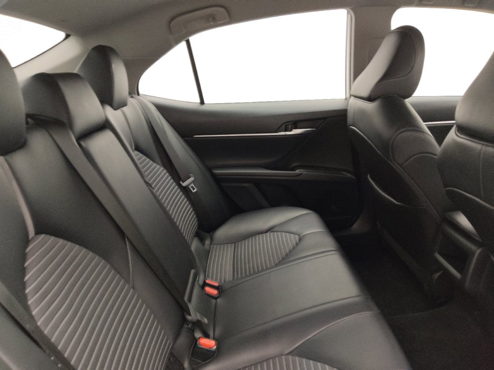 Used 2023 Toyota Camry SE FWD image 19