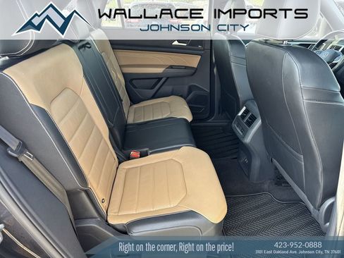 Certified 2022 Volkswagen Atlas Cross Sport SEL Premium R-Line AWD/4WD image 44