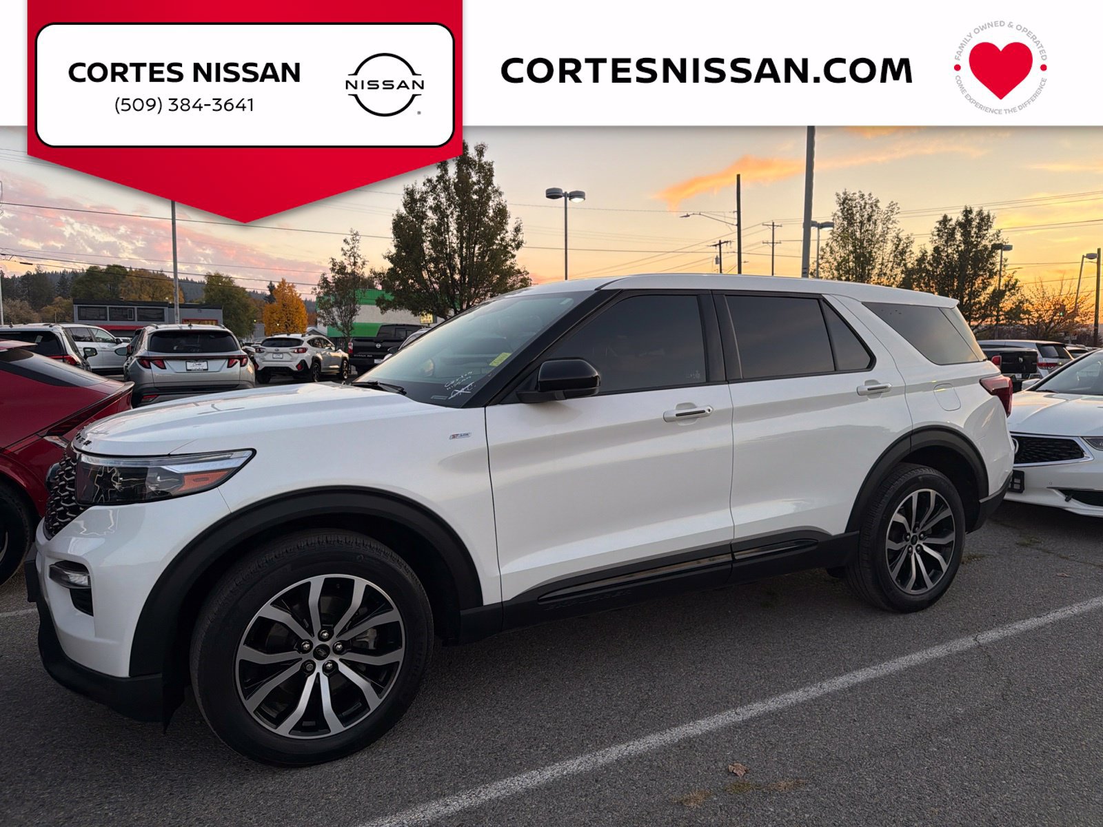 Used 2022 Ford Explorer ST-Line AWD/4WD image 1