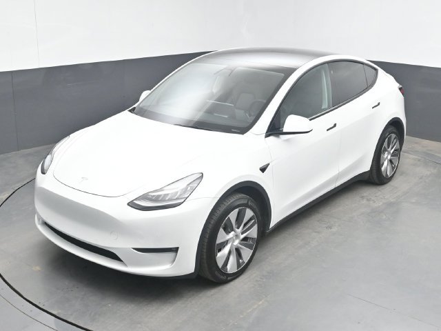 Used 2022 Tesla Model Y Long Range AWD/4WD image 33