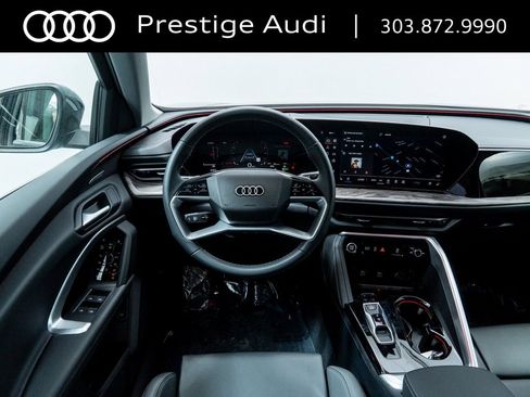 Used 2025 Audi Q5 Premium Plus w/ Premium Plus image 15