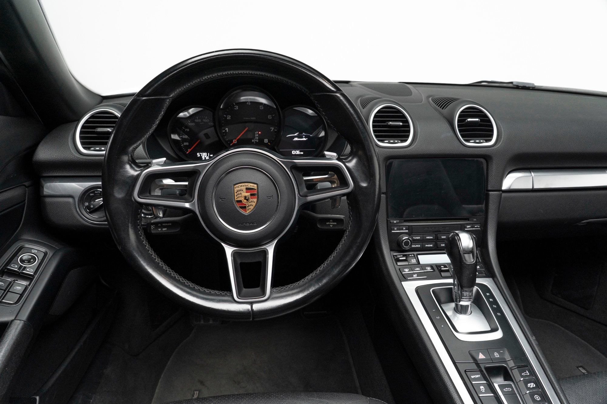 Used 2022 Porsche 718 Boxster RWD image 25