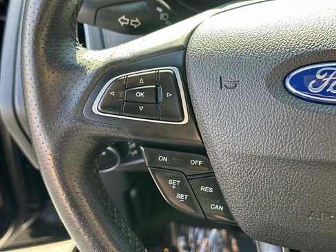 Used 2016 Ford Focus ST image 23