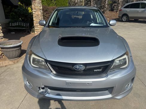 Used 2013 Subaru Impreza WRX Limited AWD/4WD image 9