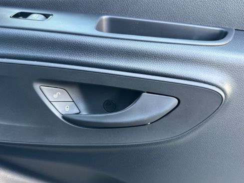 New 2025 Mercedes-Benz Sprinter 2500 image 28