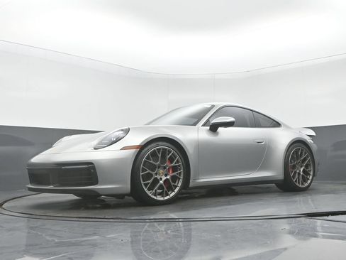 Used 2022 Porsche 911 Carrera 4S AWD/4WD image 29