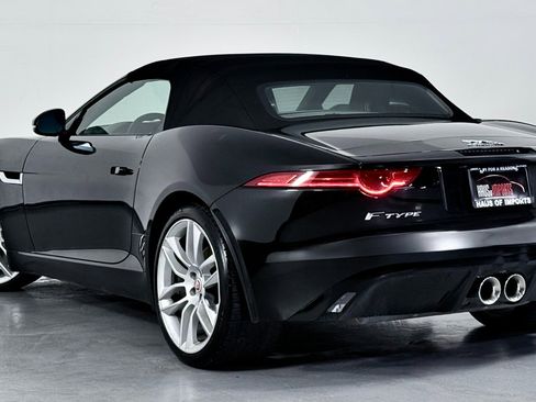 Used 2016 Jaguar F-TYPE S image 21