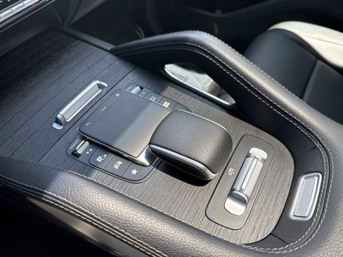 Certified 2023 Mercedes-Benz GLS 450 4MATIC image 30