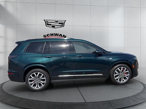 Certified 2024 Cadillac XT6 Sport w/ Technology Package AWD/4WD image 3