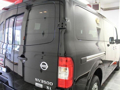 Used 2015 Nissan NV 3500 SL w/ Technology Package RWD image 7