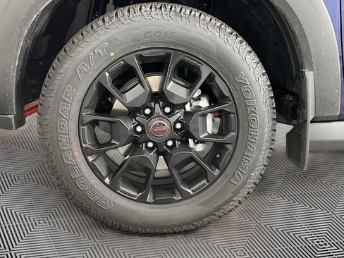 New 2026 Nissan Armada PRO-4X AWD/4WD image 38