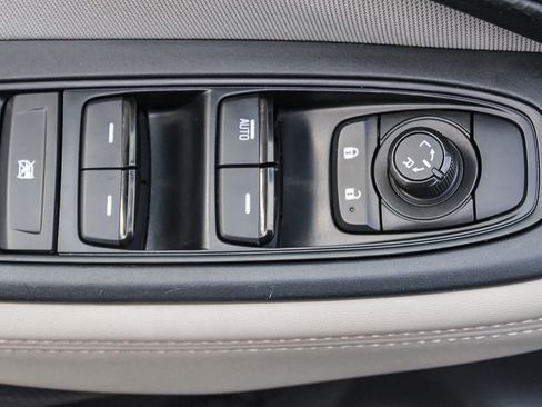 Certified 2024 Subaru Forester image 16